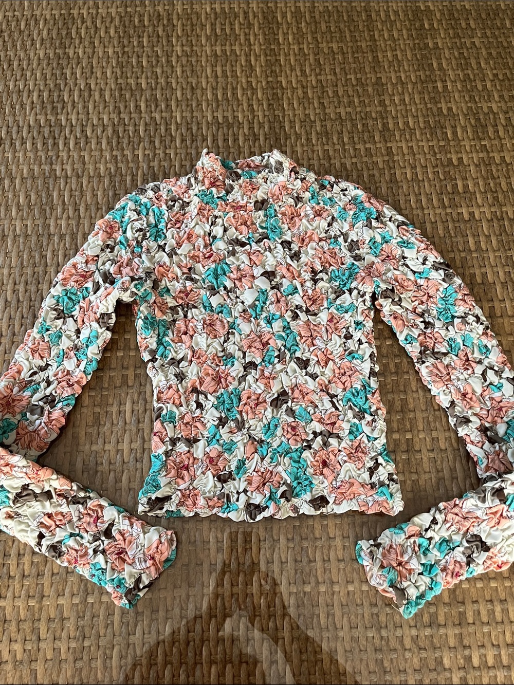 Adorable Scrunchy Dolan Mock Neck